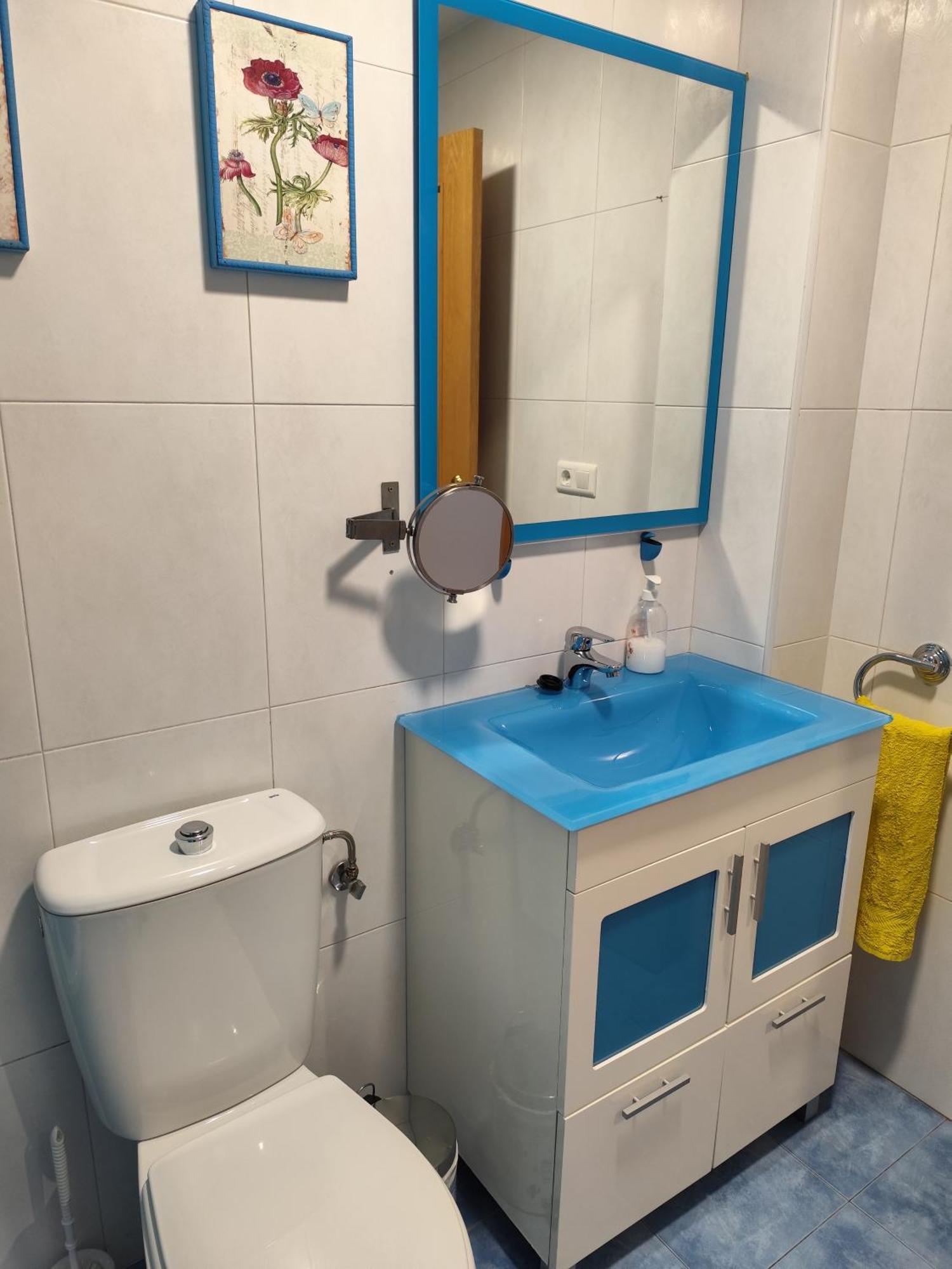 Apartamento De Tres Dormitorios Con Garaje Y Todos Los Servicios Cerca Burgo Екстериор снимка